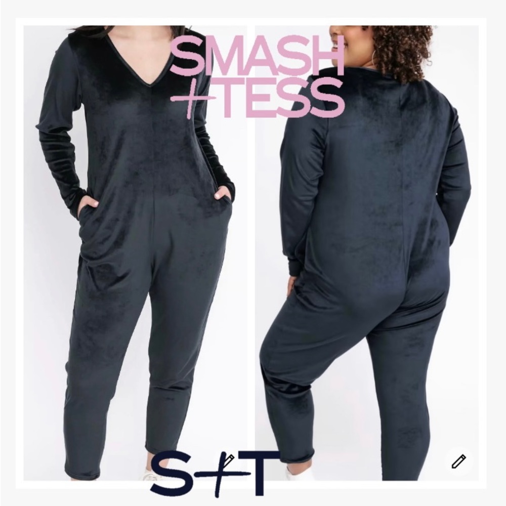 🆕🖤NEW SMASH + TESS VELOUR ROMPER 🖤🆕